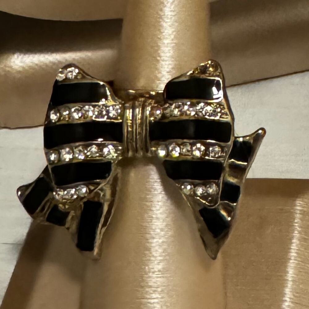 Vintage Bow Ring Size 6.5